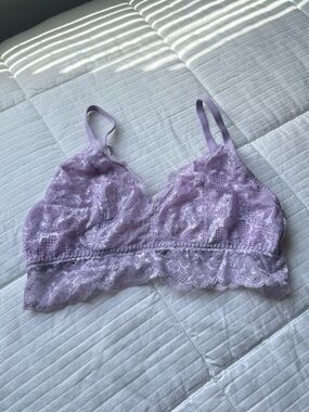 Victoria’s Secret purple lace bralette, size L
